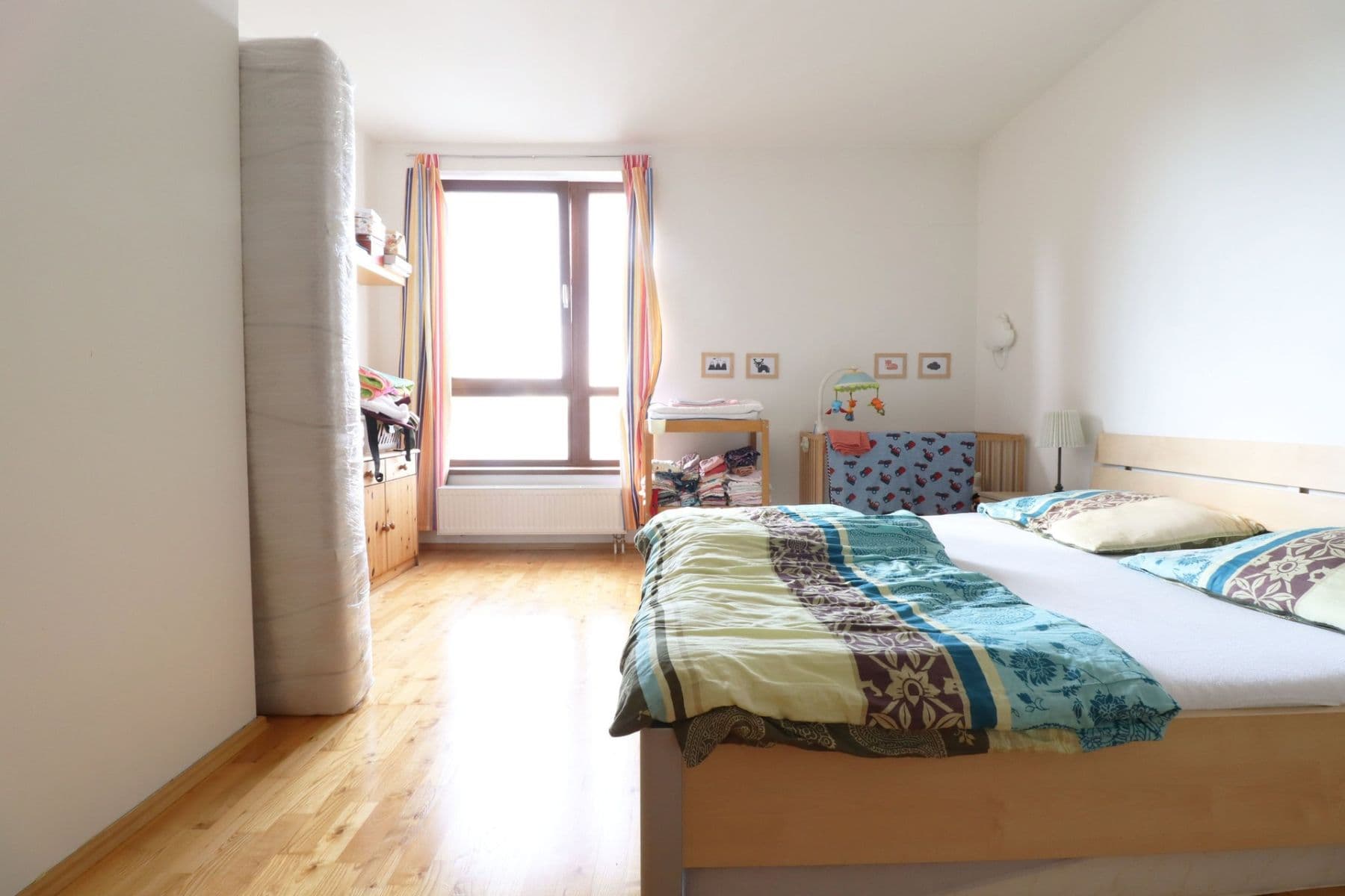 2 bedroom with open-plan kitchen flat to rent, 90 m², Za valem, Prague, Prague 2 bedroom with open-plan kitchen flat to rent, 90 m², Za valem, Prague, Prague