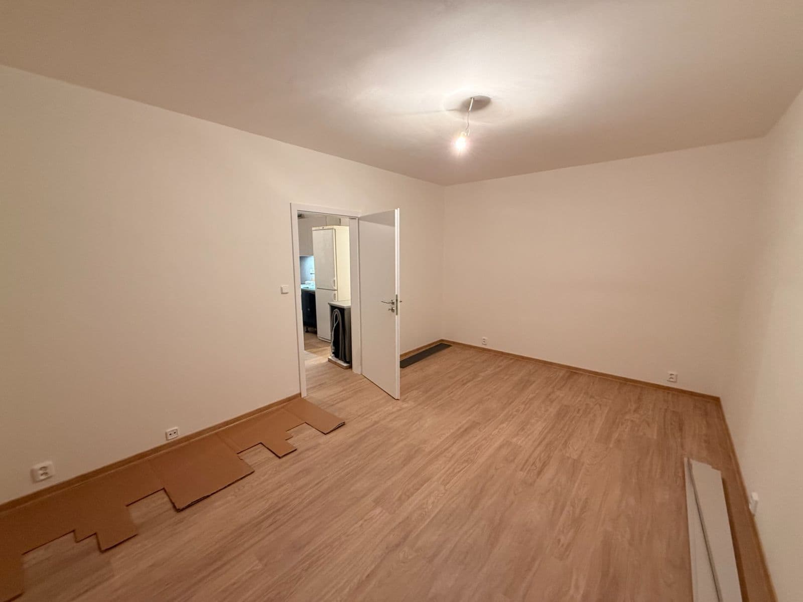 1 bedroom flat to rent, 39 m², Zárubova, Prague, Prague 1 bedroom flat to rent, 39 m², Zárubova, Prague, Prague