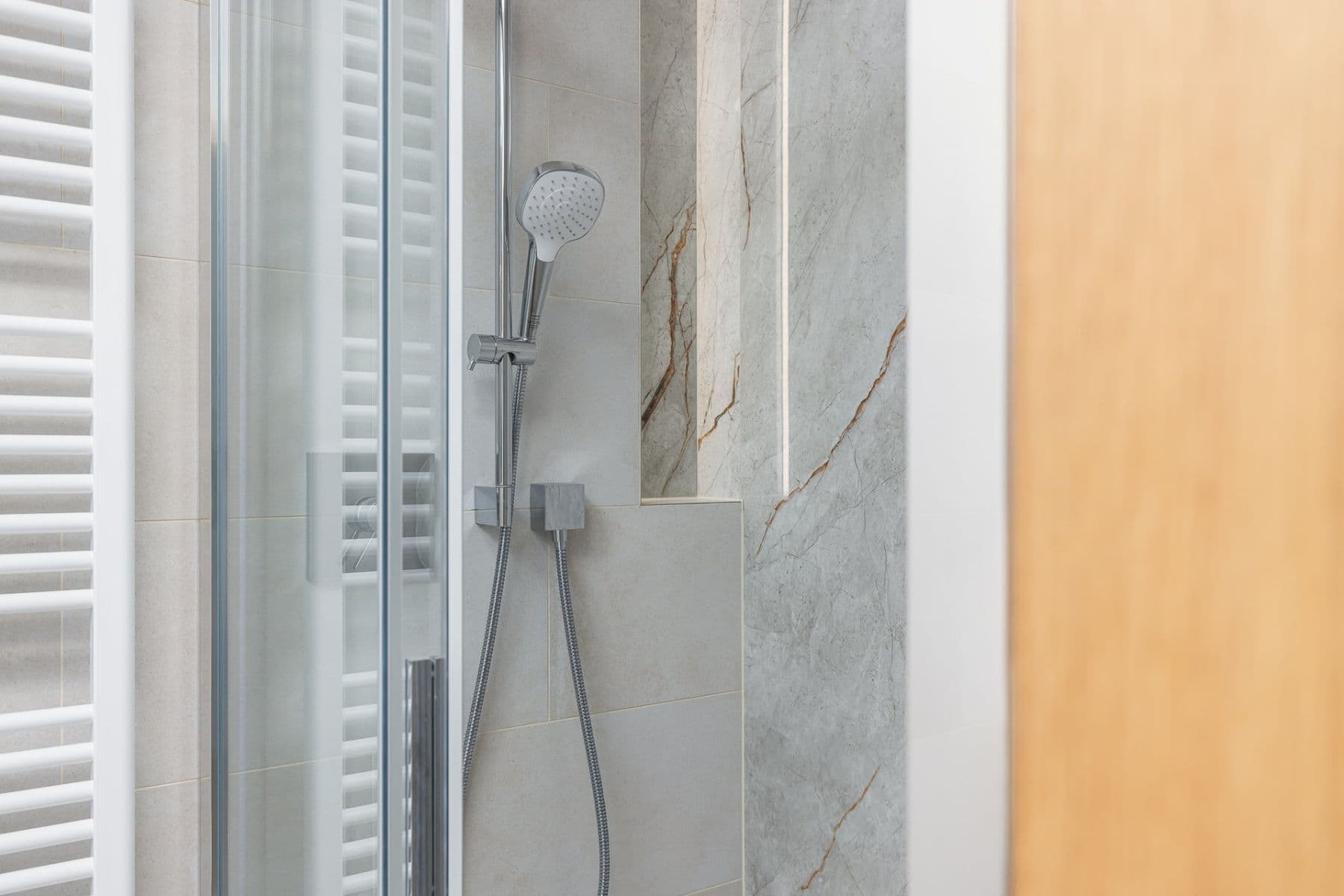 Studio flat to rent, 31 m², Ke Hřišti, Černošice, Středočeský Region Studio flat to rent, 31 m², Ke Hřišti, Černošice, Středočeský Region