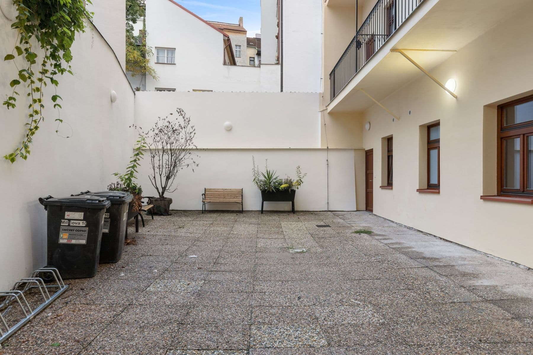 Studio flat to rent, 29 m², Milíčova, Prague, Prague Studio flat to rent, 29 m², Milíčova, Prague, Prague