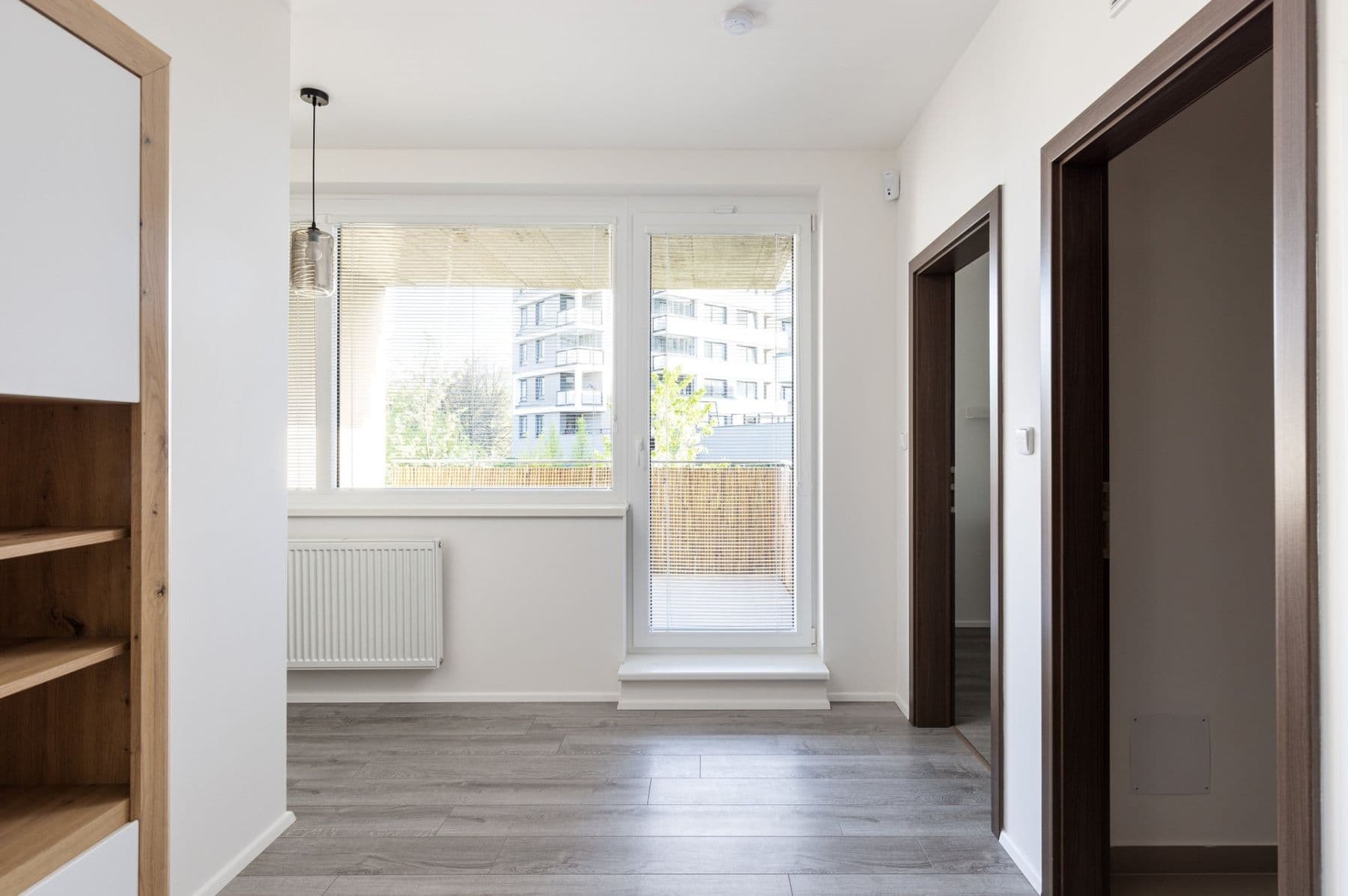 3 bedroom with open-plan kitchen flat to rent, 108 m², Zakšínská, Prague, Prague 3 bedroom with open-plan kitchen flat to rent, 108 m², Zakšínská, Prague, Prague