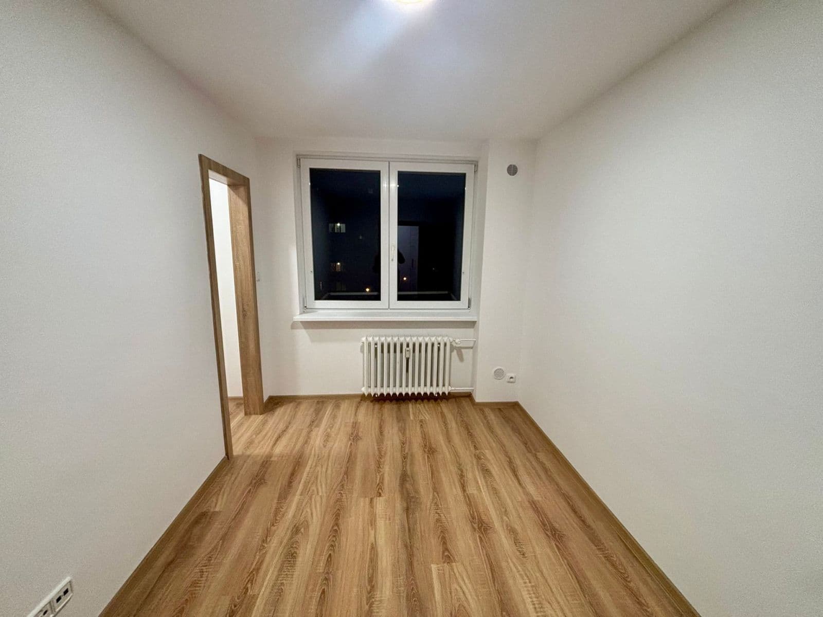 2 bedroom with open-plan kitchen flat to rent, 57 m², Krestova, Ostrava, Moravskoslezský Region 2 bedroom with open-plan kitchen flat to rent, 57 m², Krestova, Ostrava, Moravskoslezský Region