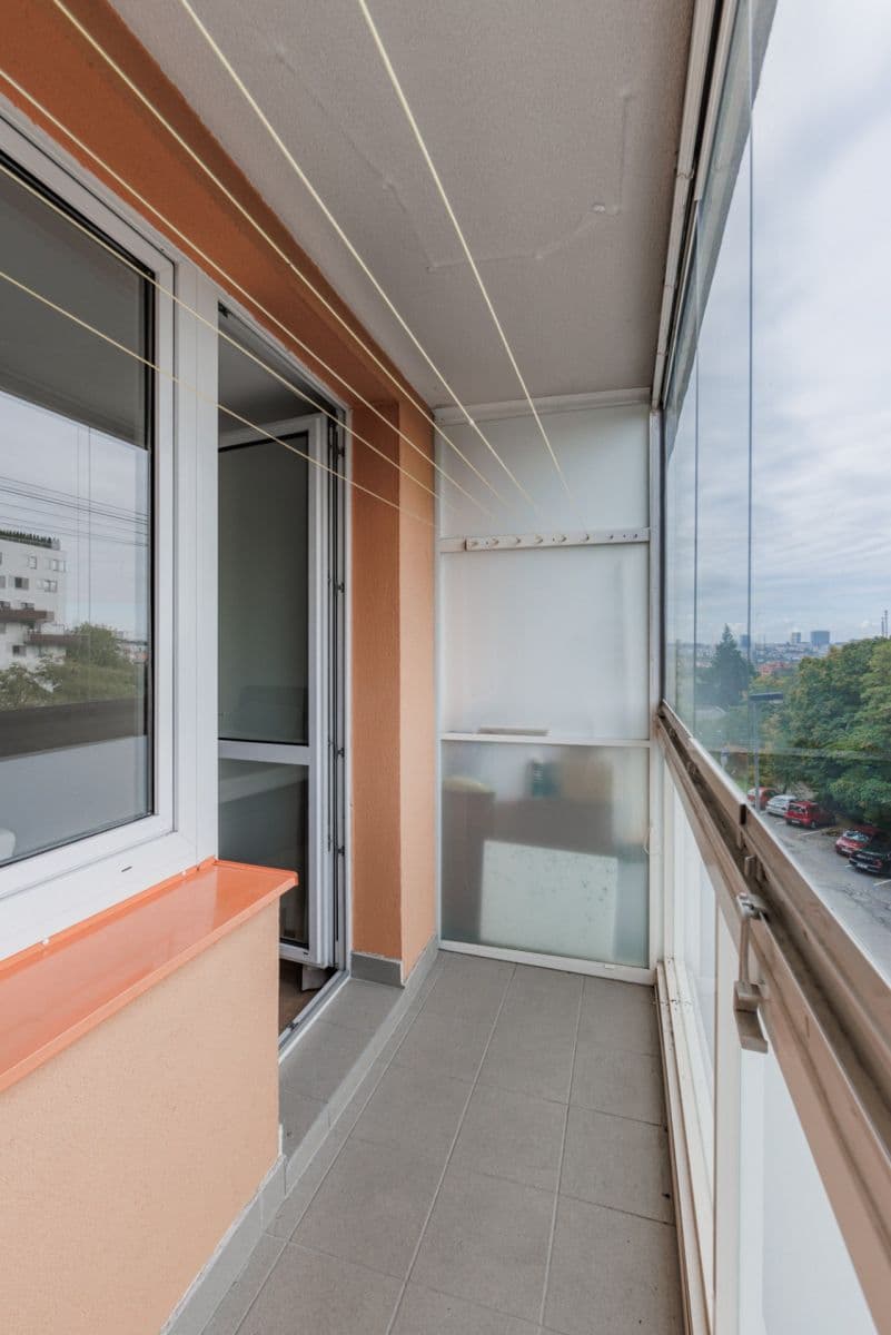 1 bedroom with open-plan kitchen flat to rent, 59 m², Bramboříková, Prague, Prague 1 bedroom with open-plan kitchen flat to rent, 59 m², Bramboříková, Prague, Prague