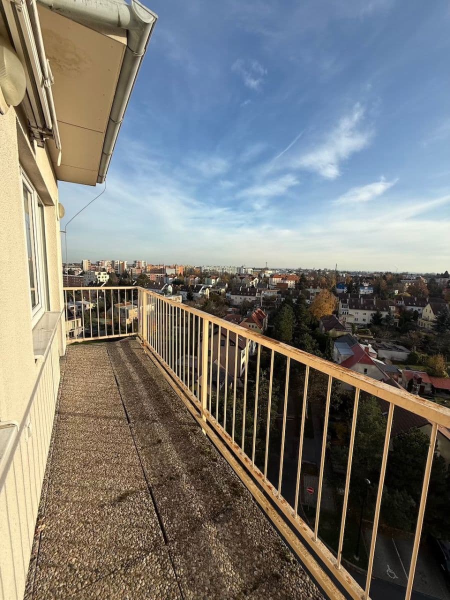 1 bedroom with open-plan kitchen flat to rent, 37 m², Kuželova, Prague, Prague 1 bedroom with open-plan kitchen flat to rent, 37 m², Kuželova, Prague, Prague