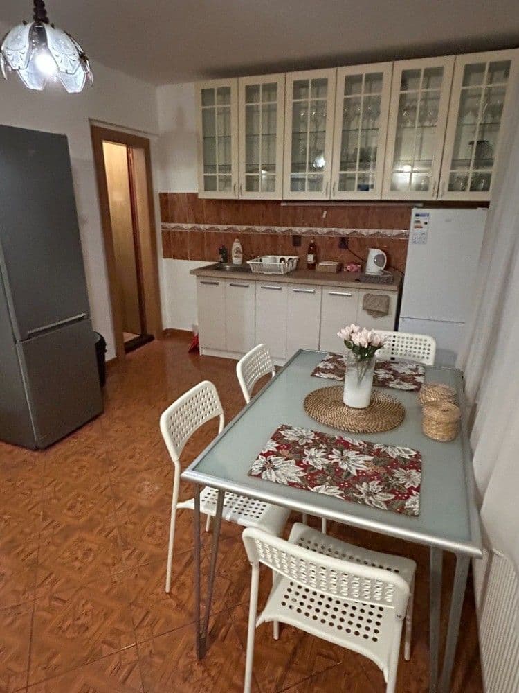 house to rent, 189 m², Hospozín, Středočeský Region house to rent, 189 m², Hospozín, Středočeský Region