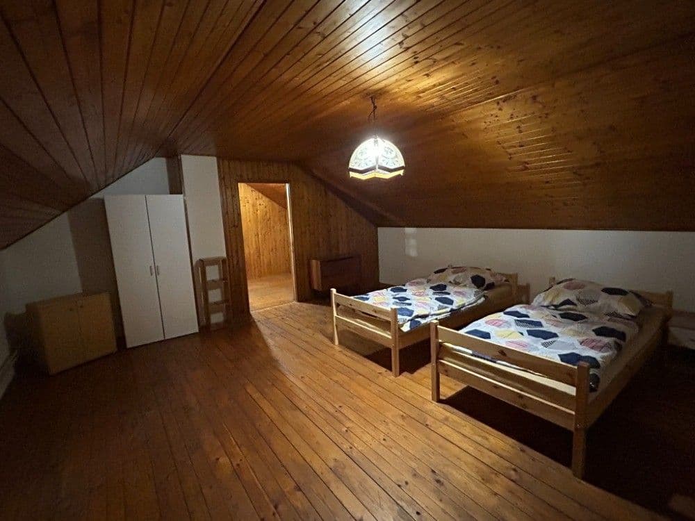 house to rent, 189 m², Hospozín, Středočeský Region house to rent, 189 m², Hospozín, Středočeský Region