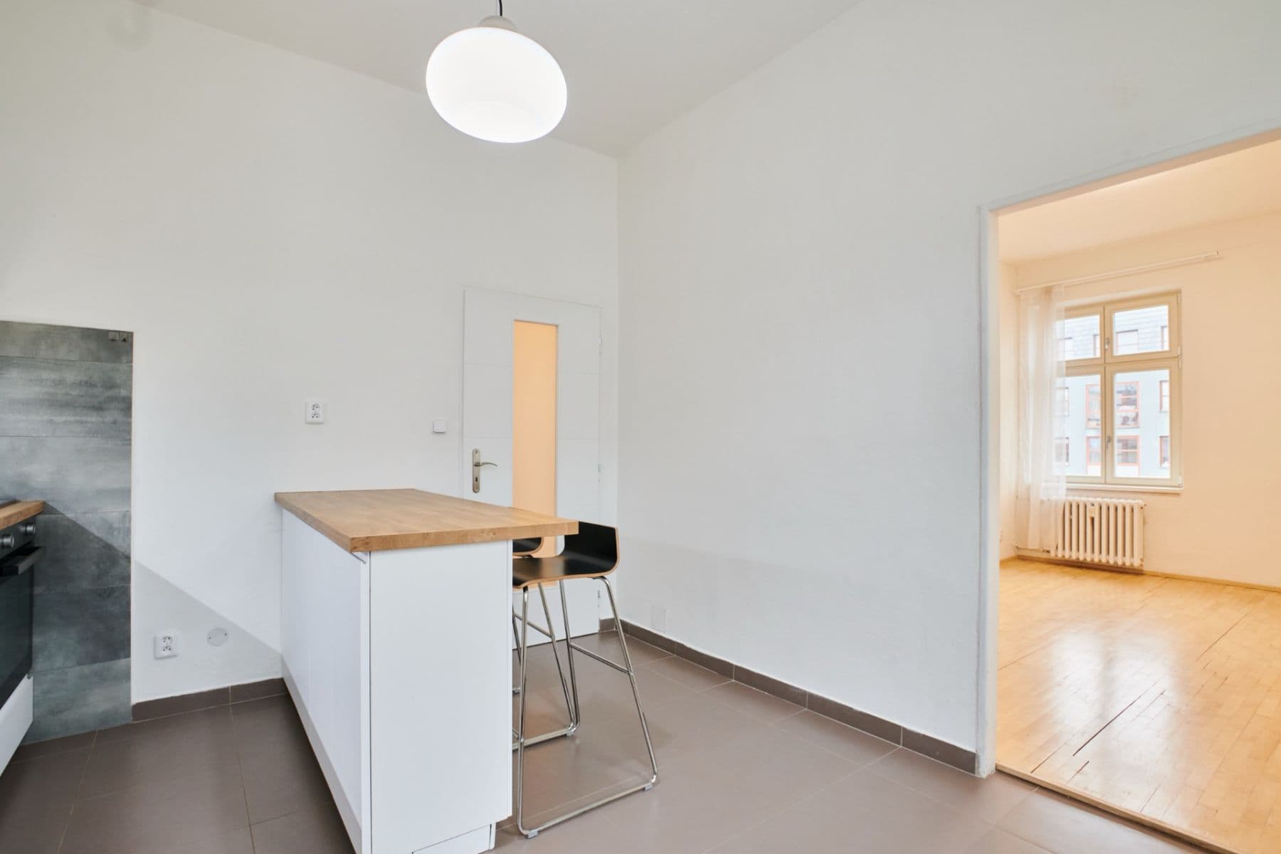 3 bedroom flat to rent, 65 m², Sudoměřská, Prague, Prague 3 bedroom flat to rent, 65 m², Sudoměřská, Prague, Prague