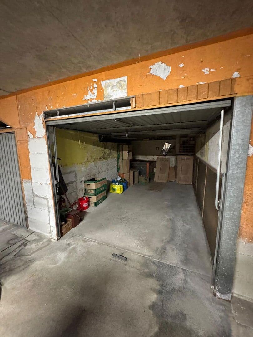 garage for sale, 0 m², Freischützstr. 110, München, Bavaria garage for sale, 0 m², Freischützstr. 110, München, Bavaria