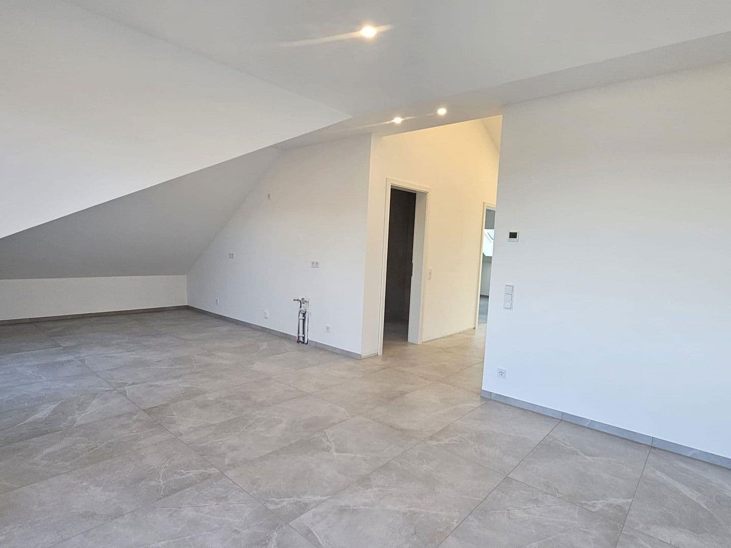 3 bedroom flat to rent, 83 m², Büscherhof 13a, Waldbröl, North Rhine-Westphalia 3 bedroom flat to rent, 83 m², Büscherhof 13a, Waldbröl, North Rhine-Westphalia