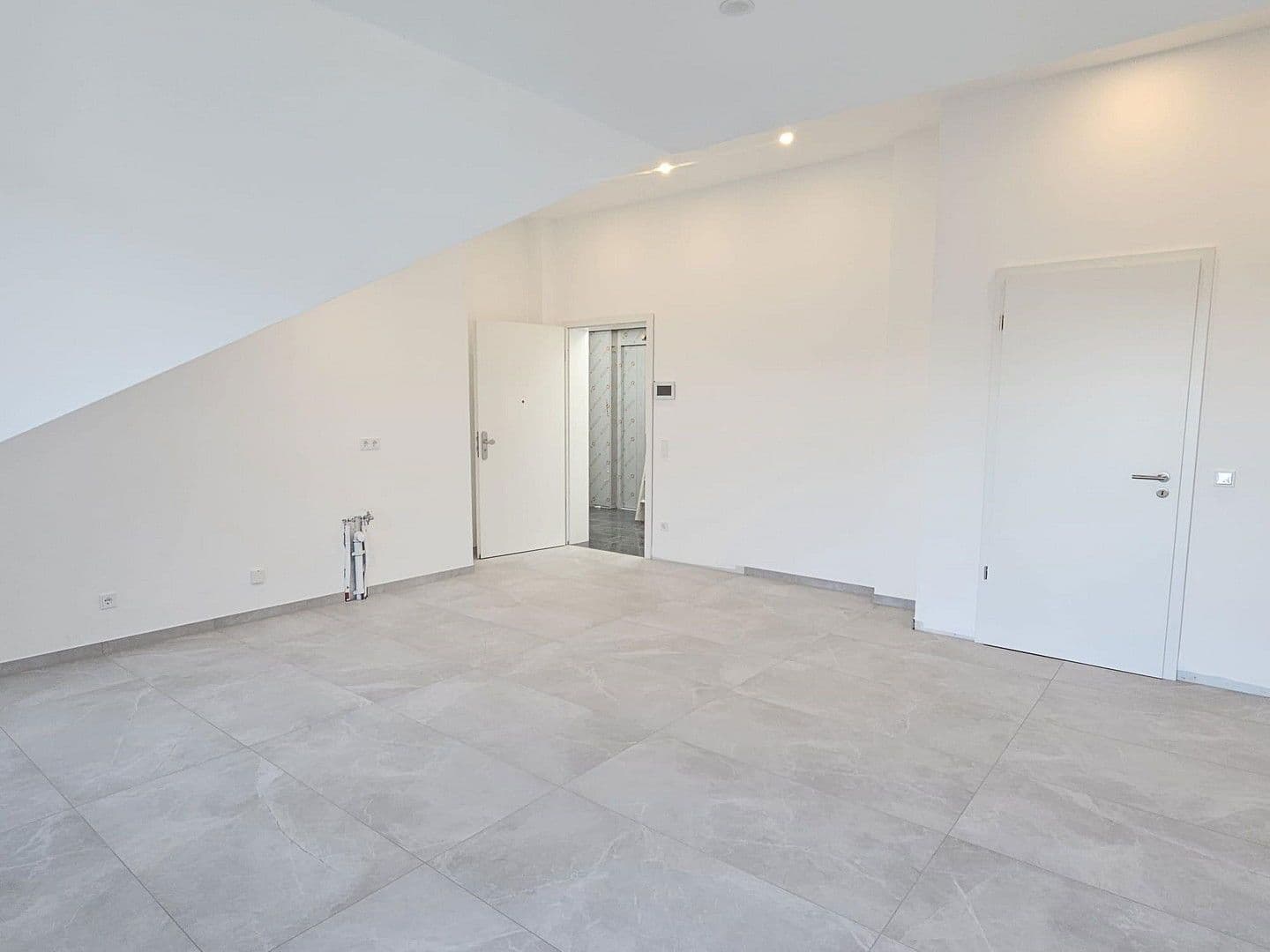 2 bedroom flat to rent, 65 m², Büscherhof 13b, Waldbröl, North Rhine-Westphalia 2 bedroom flat to rent, 65 m², Büscherhof 13b, Waldbröl, North Rhine-Westphalia