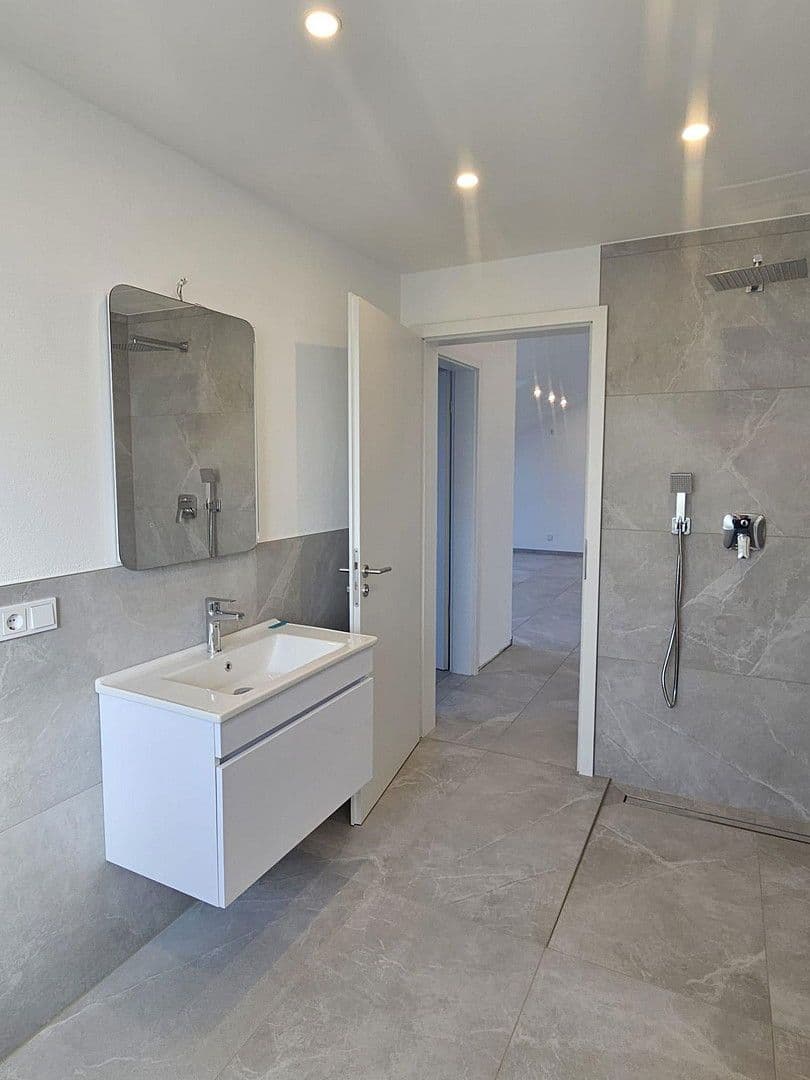 2 bedroom flat to rent, 65 m², Büscherhof 13b, Waldbröl, North Rhine-Westphalia 2 bedroom flat to rent, 65 m², Büscherhof 13b, Waldbröl, North Rhine-Westphalia