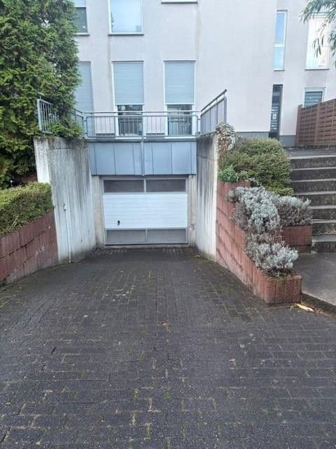 garage to rent, 0 m², Alstädter Str. 3a, Hürth, North Rhine-Westphalia garage to rent, 0 m², Alstädter Str. 3a, Hürth, North Rhine-Westphalia