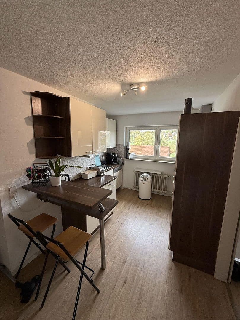 2 bedroom with open-plan kitchen flat to rent, 85 m², Körschstraße 49, Stuttgart-Plieningen, Baden-Württemberg 2 bedroom with open-plan kitchen flat to rent, 85 m², Körschstraße 49, Stuttgart-Plieningen, Baden-Württemberg