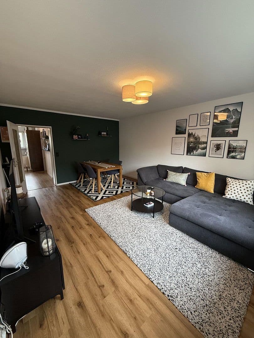 2 bedroom with open-plan kitchen flat to rent, 85 m², Körschstraße 49, Stuttgart-Plieningen, Baden-Württemberg 2 bedroom with open-plan kitchen flat to rent, 85 m², Körschstraße 49, Stuttgart-Plieningen, Baden-Württemberg