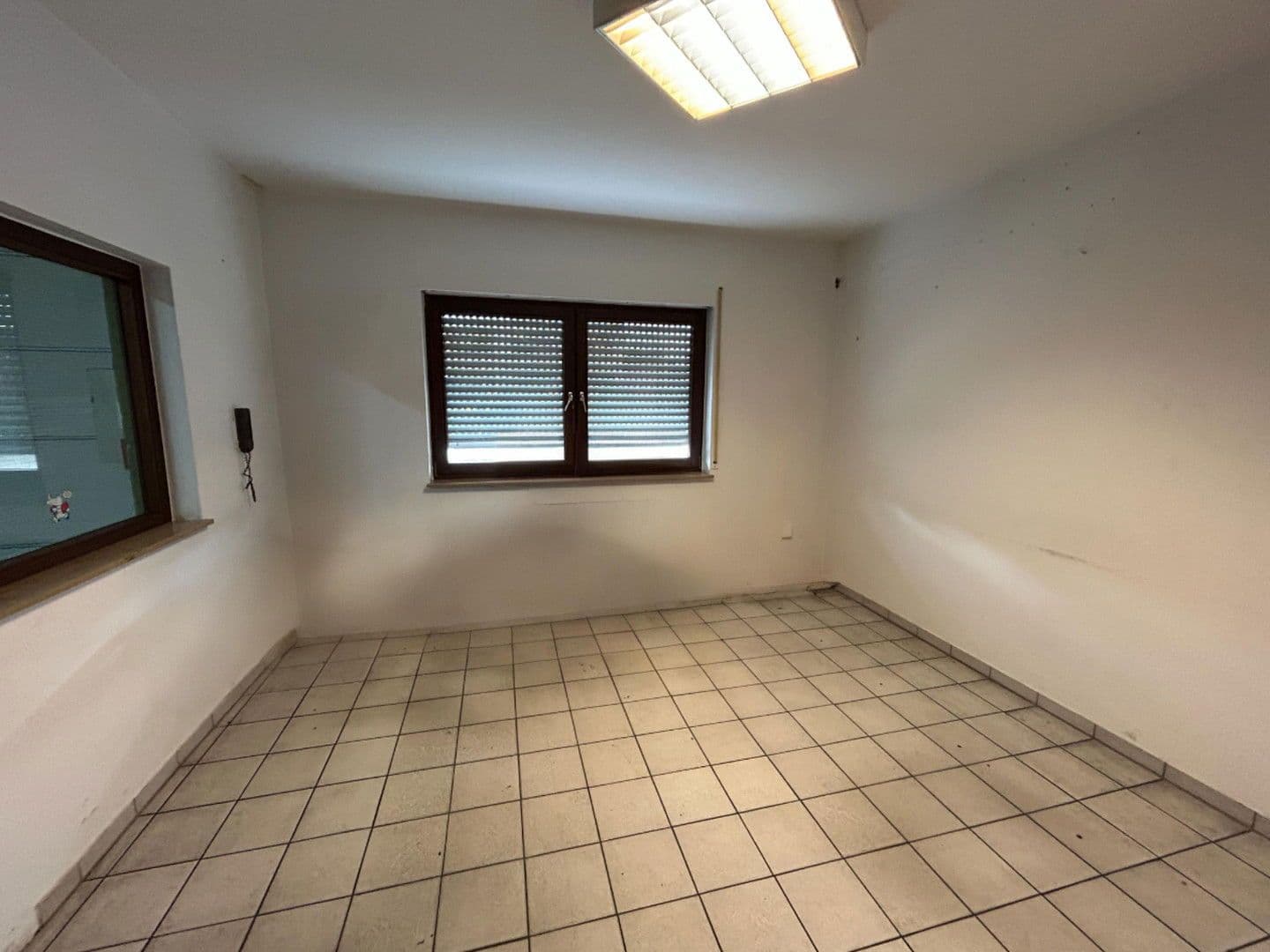 non-residential property to rent, 310 m², Maulbronn, Baden-Württemberg non-residential property to rent, 310 m², Maulbronn, Baden-Württemberg