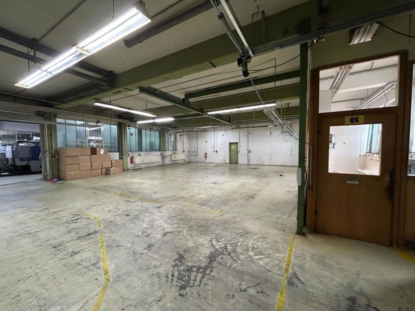 non-residential property to rent, 310 m², Maulbronn, Baden-Württemberg non-residential property to rent, 310 m², Maulbronn, Baden-Württemberg