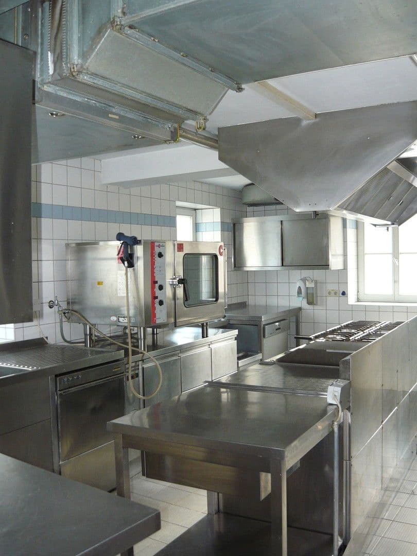 non-residential property to rent, 774 m², Am Viehmarkt 108, Ummerstadt, Thuringia non-residential property to rent, 774 m², Am Viehmarkt 108, Ummerstadt, Thuringia