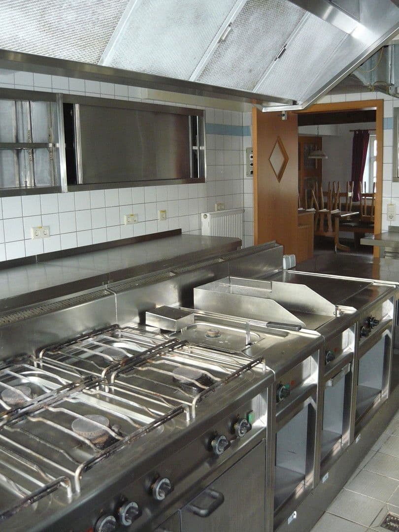 non-residential property to rent, 774 m², Am Viehmarkt 108, Ummerstadt, Thuringia non-residential property to rent, 774 m², Am Viehmarkt 108, Ummerstadt, Thuringia