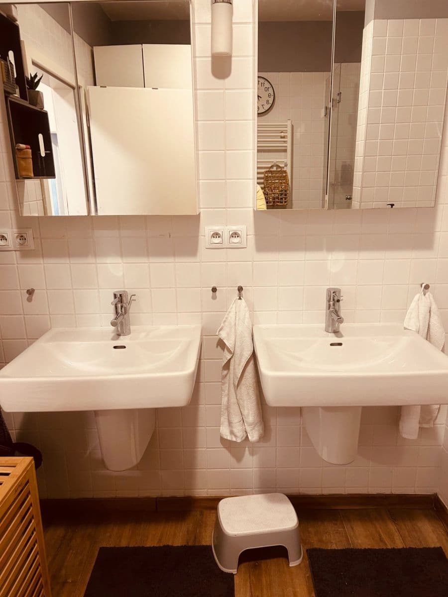 2 bedroom with open-plan kitchen flat to rent, 90 m², U Uranie, Prague, Prague 2 bedroom with open-plan kitchen flat to rent, 90 m², U Uranie, Prague, Prague