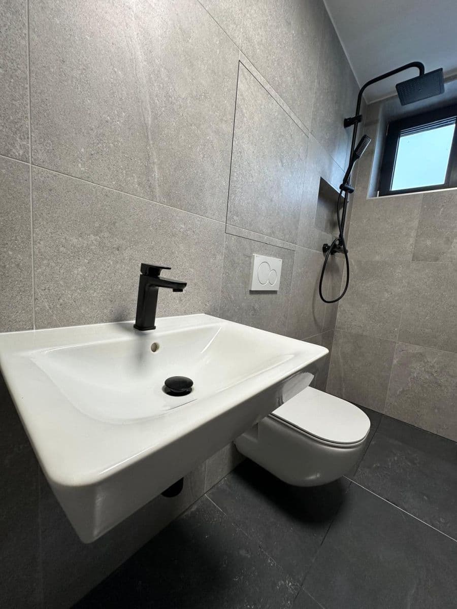 1 bedroom with open-plan kitchen flat to rent, 47 m², Plk. Loudy, Kutná Hora, Středočeský Region 1 bedroom with open-plan kitchen flat to rent, 47 m², Plk. Loudy, Kutná Hora, Středočeský Region