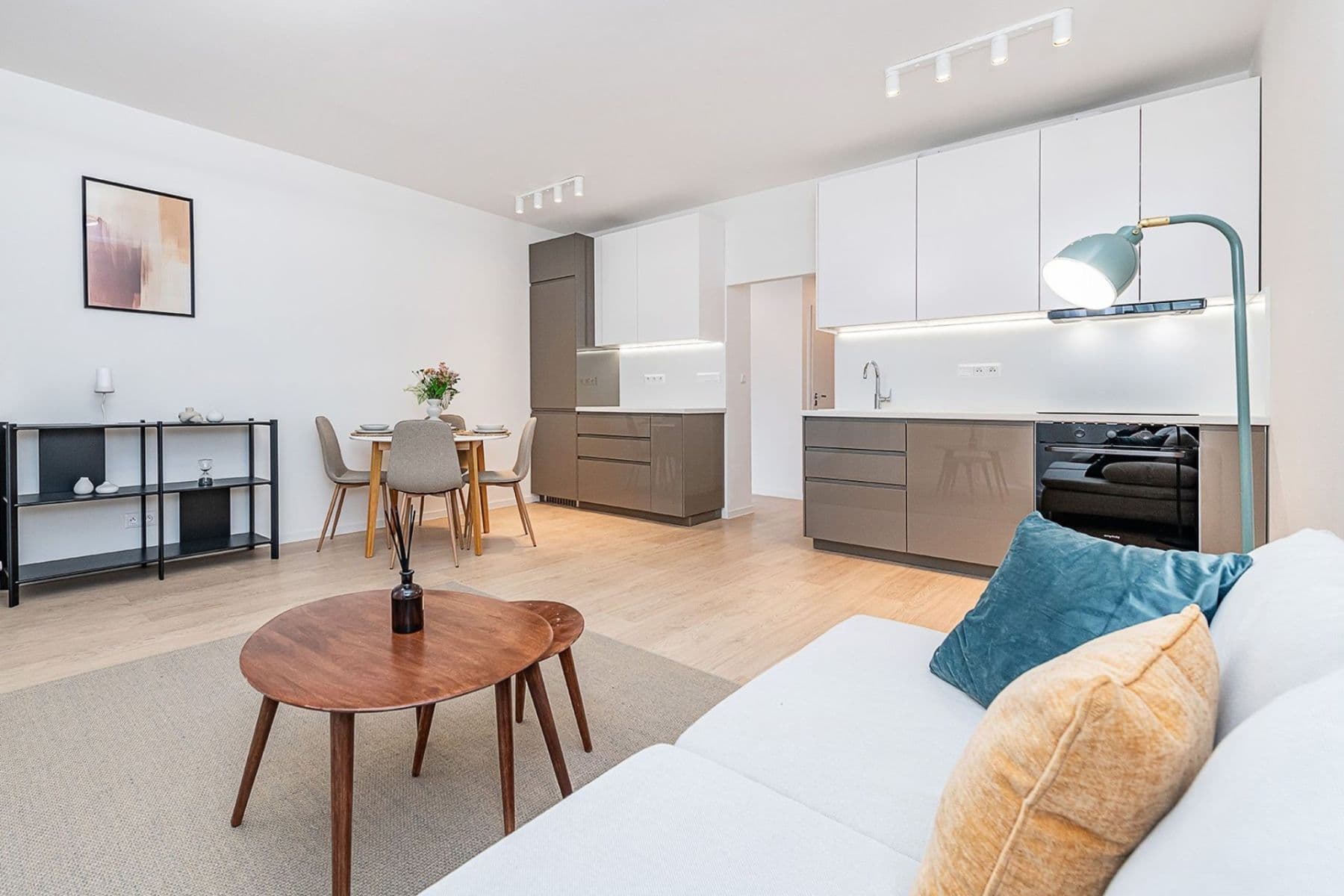 3 bedroom with open-plan kitchen flat for sale, 100 m², Křivá, Prague, Prague 3 bedroom with open-plan kitchen flat for sale, 100 m², Křivá, Prague, Prague