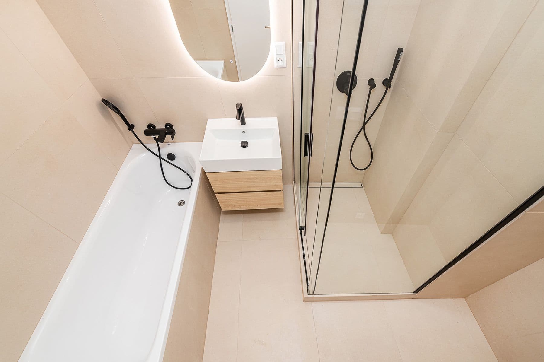 3 bedroom with open-plan kitchen flat for sale, 100 m², Křivá, Prague, Prague 3 bedroom with open-plan kitchen flat for sale, 100 m², Křivá, Prague, Prague