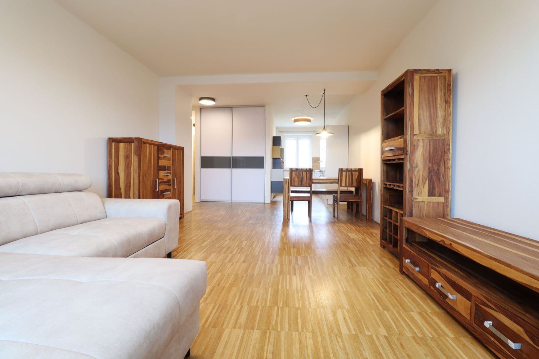 1 bedroom with open-plan kitchen flat to rent, 70 m², K Zeleným domkům, Prague, Prague 1 bedroom with open-plan kitchen flat to rent, 70 m², K Zeleným domkům, Prague, Prague