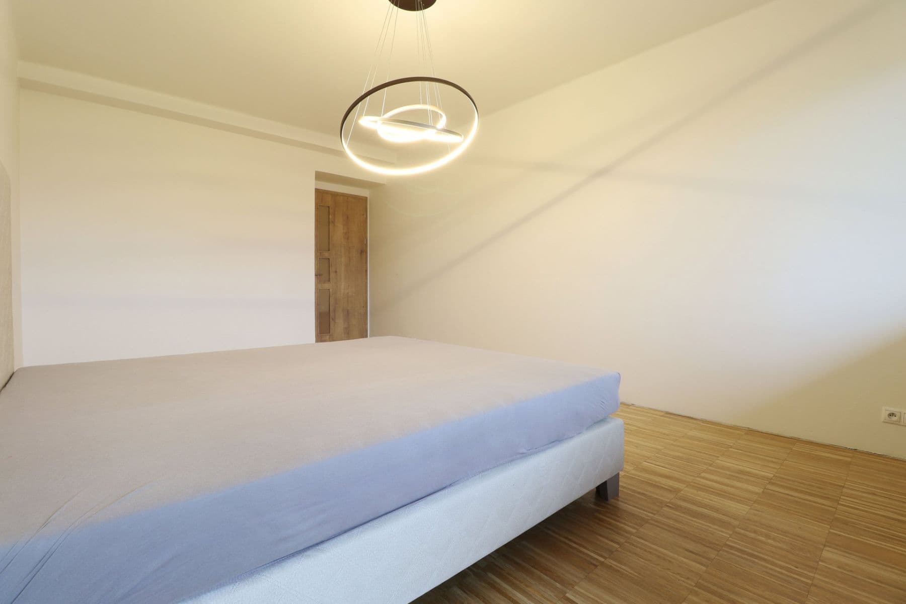 1 bedroom with open-plan kitchen flat to rent, 70 m², K Zeleným domkům, Prague, Prague 1 bedroom with open-plan kitchen flat to rent, 70 m², K Zeleným domkům, Prague, Prague