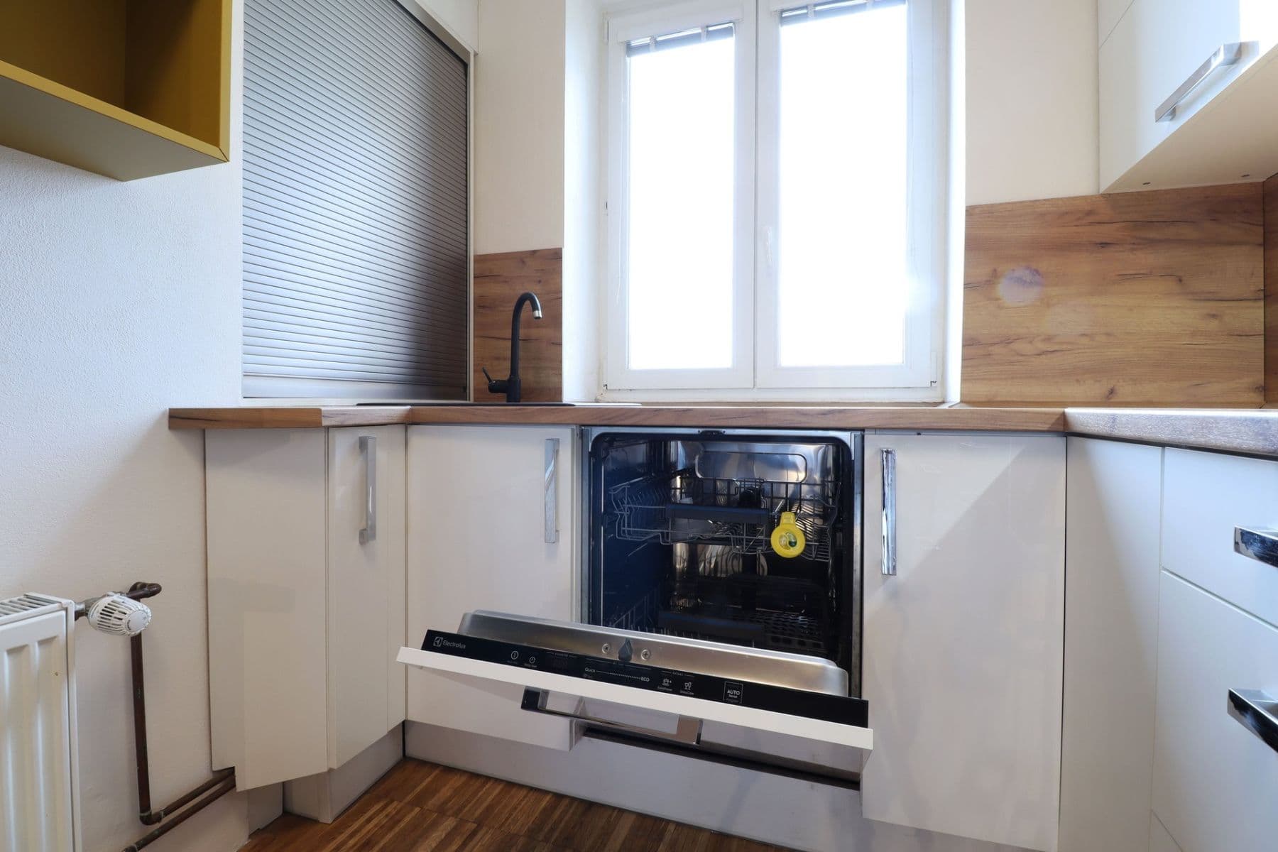 1 bedroom with open-plan kitchen flat to rent, 70 m², K Zeleným domkům, Prague, Prague 1 bedroom with open-plan kitchen flat to rent, 70 m², K Zeleným domkům, Prague, Prague