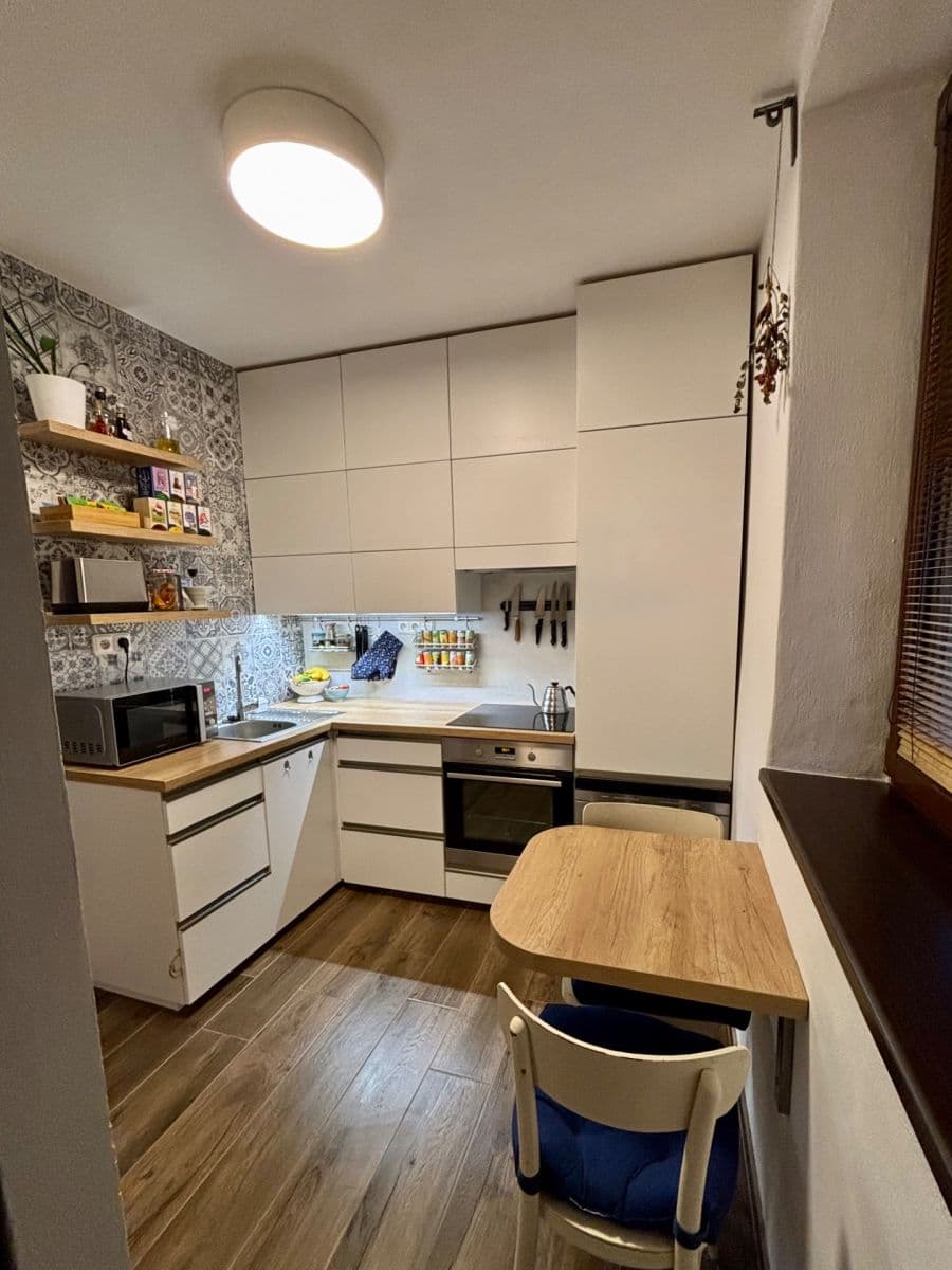 1 bedroom flat to rent, 30 m², Gallašova, Brno, Jihomoravský Region 1 bedroom flat to rent, 30 m², Gallašova, Brno, Jihomoravský Region