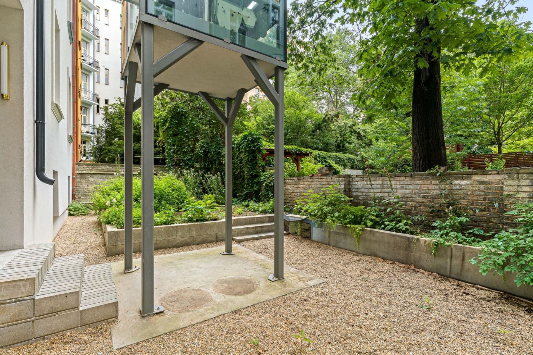 1 bedroom with open-plan kitchen flat to rent, 50 m², Estonská, Prague, Prague 1 bedroom with open-plan kitchen flat to rent, 50 m², Estonská, Prague, Prague