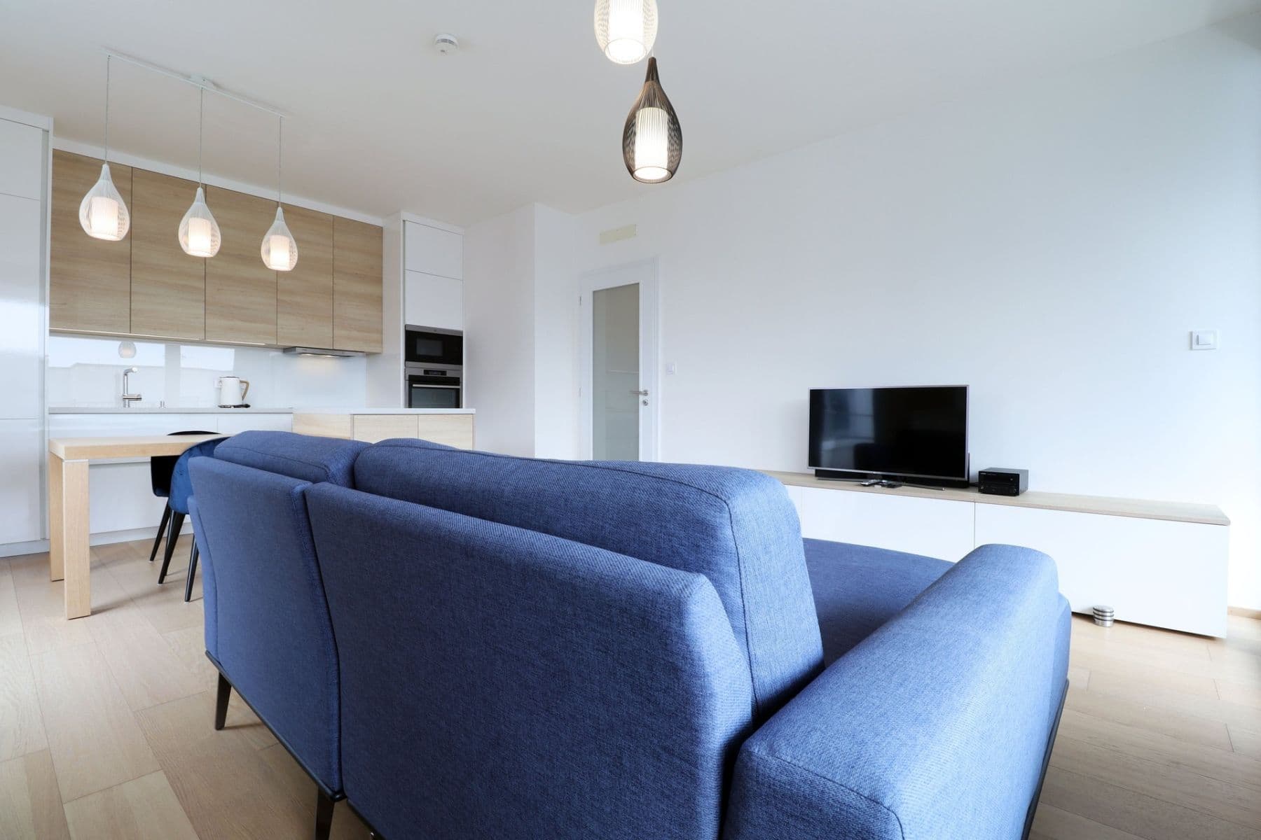 1 bedroom with open-plan kitchen flat to rent, 66 m², Walterovo náměstí, Prague, Prague 1 bedroom with open-plan kitchen flat to rent, 66 m², Walterovo náměstí, Prague, Prague