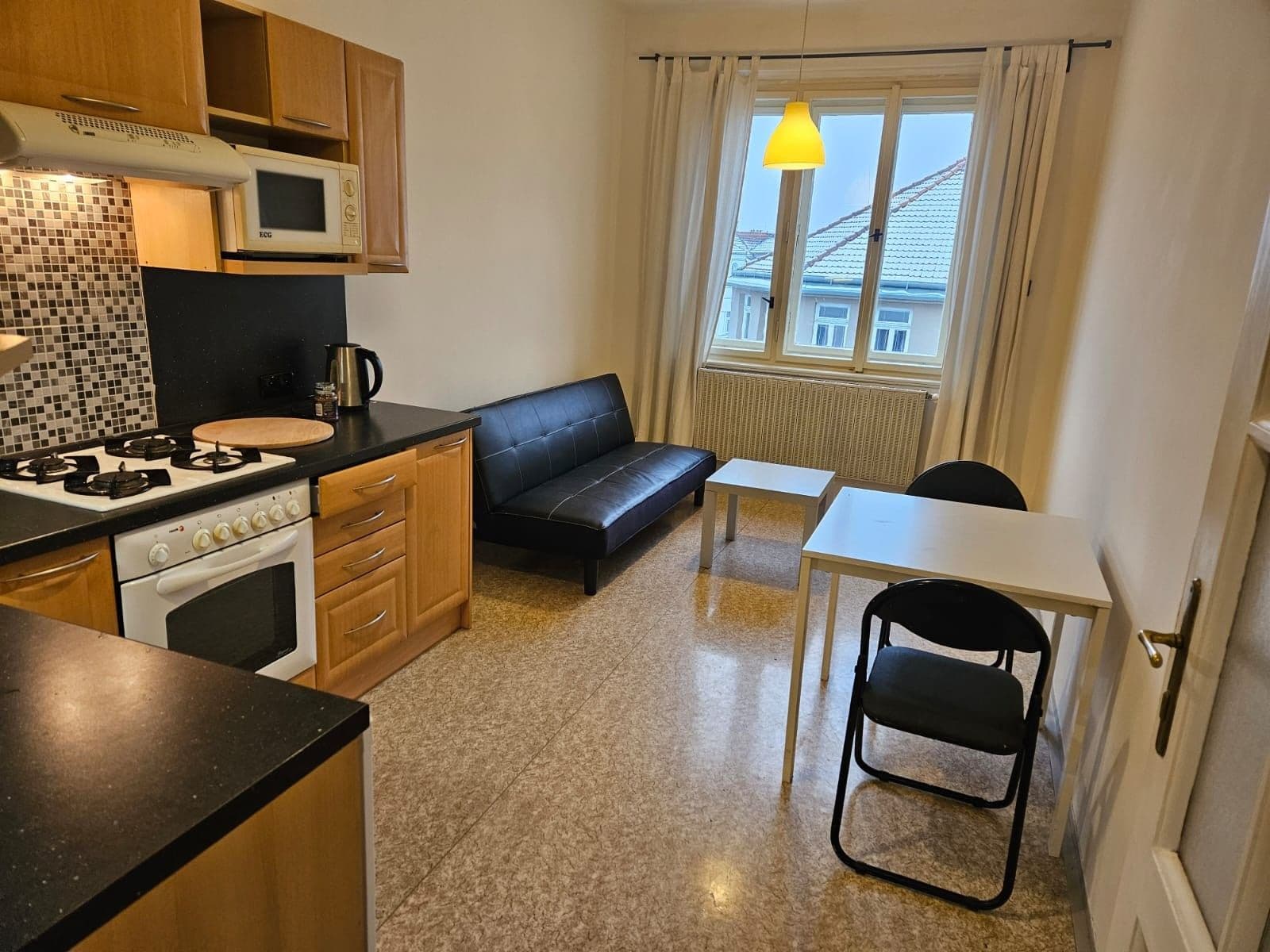 1 bedroom with open-plan kitchen flat to rent, 49 m², Holandská, Prague, Prague 1 bedroom with open-plan kitchen flat to rent, 49 m², Holandská, Prague, Prague