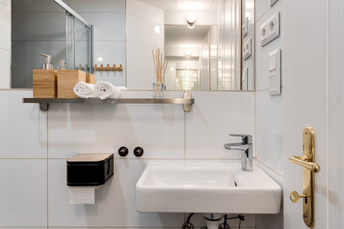 flat to rent, 20 m², Rubešova, Prague, Prague flat to rent, 20 m², Rubešova, Prague, Prague