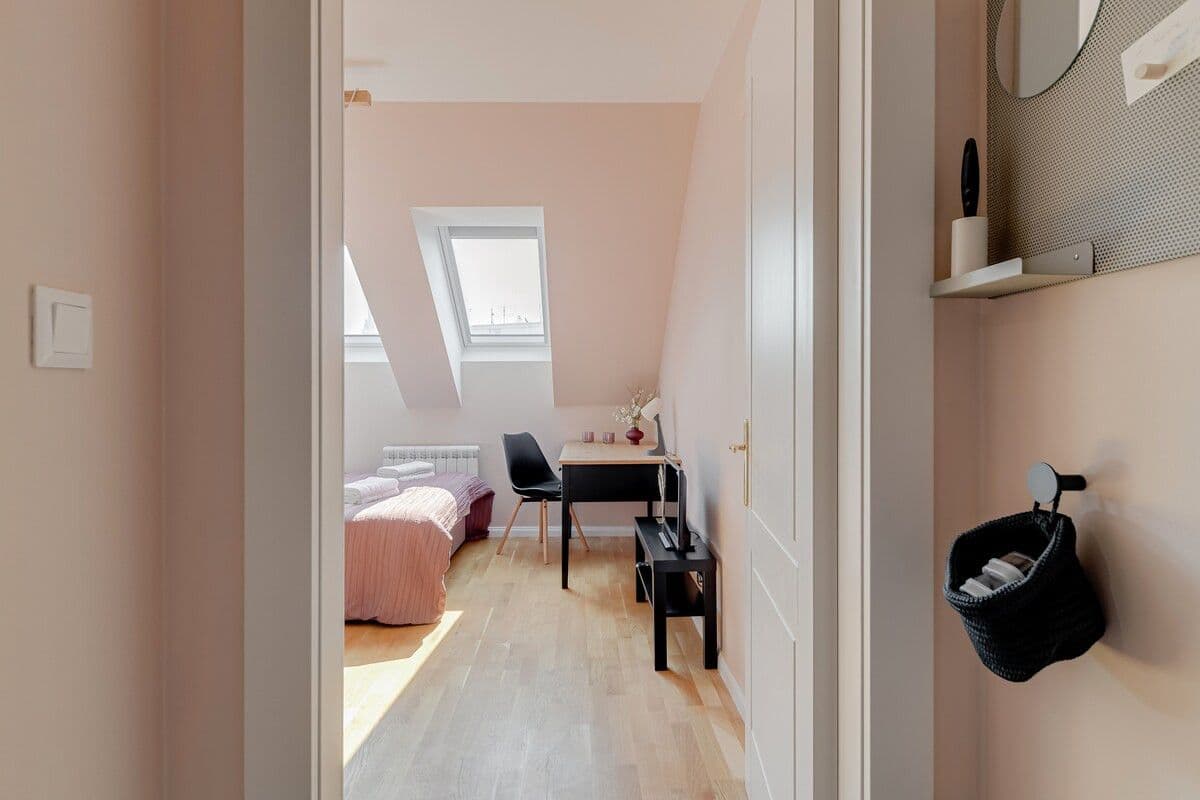 flat to rent, 20 m², Rubešova, Prague, Prague flat to rent, 20 m², Rubešova, Prague, Prague