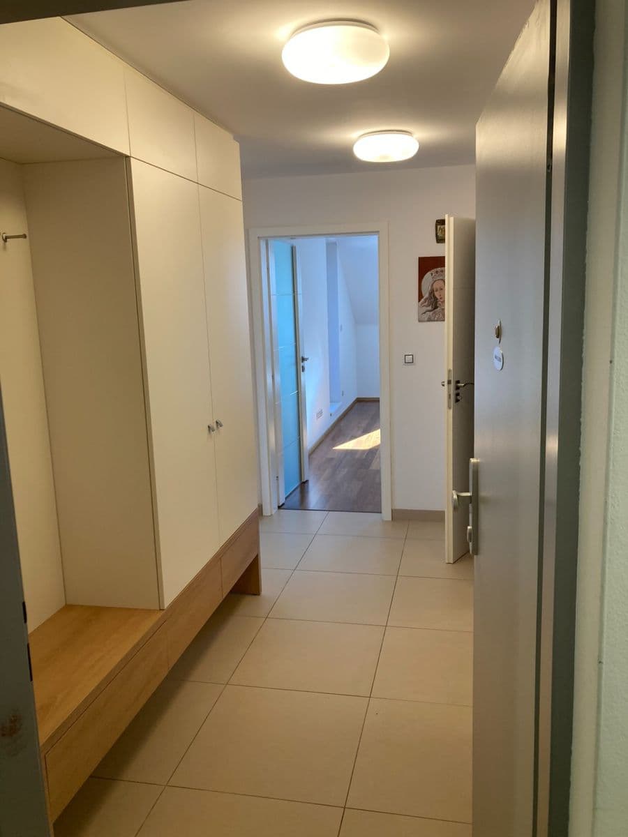 1 bedroom with open-plan kitchen flat to rent, 59 m², Jabloňová, Moravany, Jihomoravský Region 1 bedroom with open-plan kitchen flat to rent, 59 m², Jabloňová, Moravany, Jihomoravský Region