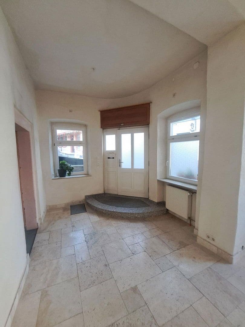 2 bedroom with open-plan kitchen flat to rent, 116 m², Krämerstraße 2, Oppenheim, Rhineland-Palatinate 2 bedroom with open-plan kitchen flat to rent, 116 m², Krämerstraße 2, Oppenheim, Rhineland-Palatinate