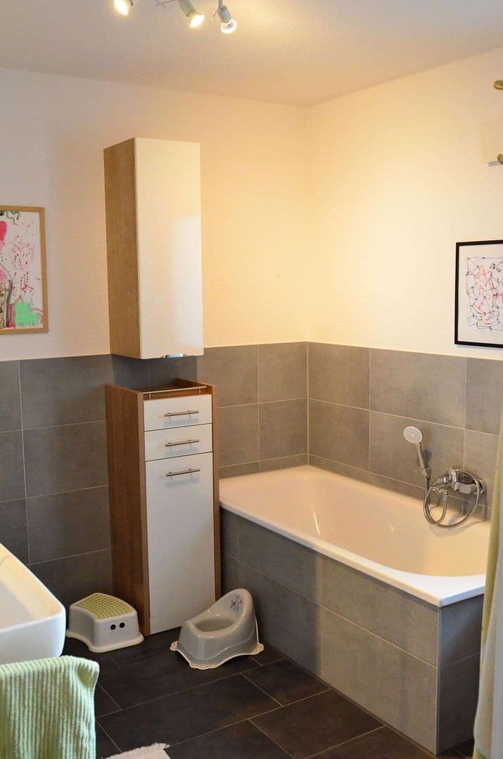 3 bedroom flat to rent, 92 m², Bielefeld, North Rhine-Westphalia 3 bedroom flat to rent, 92 m², Bielefeld, North Rhine-Westphalia