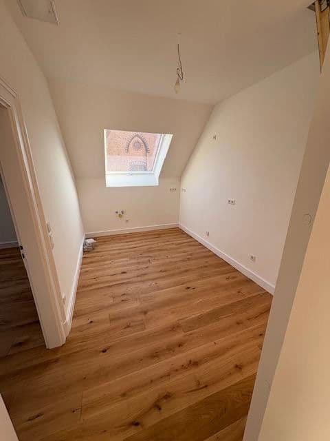 2 bedroom with open-plan kitchen flat to rent, 93 m², Hamm, North Rhine-Westphalia 2 bedroom with open-plan kitchen flat to rent, 93 m², Hamm, North Rhine-Westphalia
