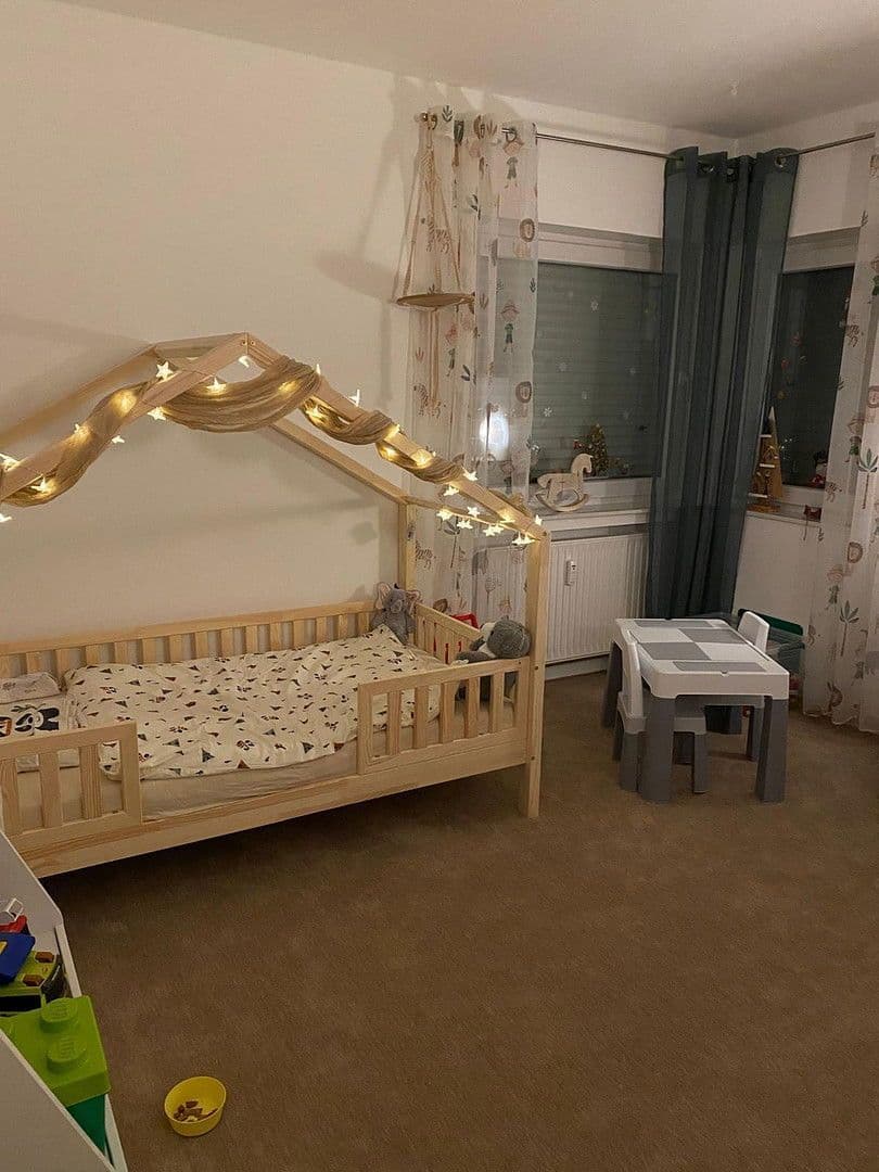 3 bedroom with open-plan kitchen flat to rent, 110 m², Reiherstr. 95, Dorsten, North Rhine-Westphalia 3 bedroom with open-plan kitchen flat to rent, 110 m², Reiherstr. 95, Dorsten, North Rhine-Westphalia