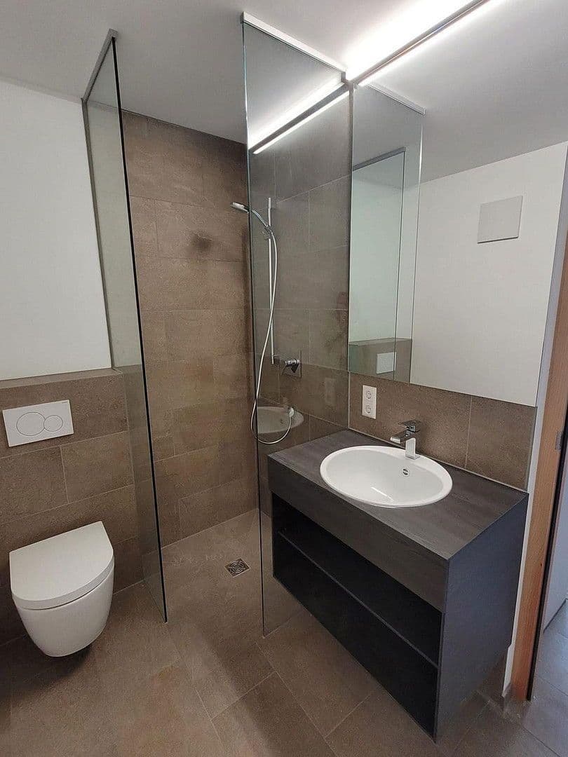 house for sale, 925 m², Zum Schienerberg 21, Öhningen, Baden-Württemberg house for sale, 925 m², Zum Schienerberg 21, Öhningen, Baden-Württemberg