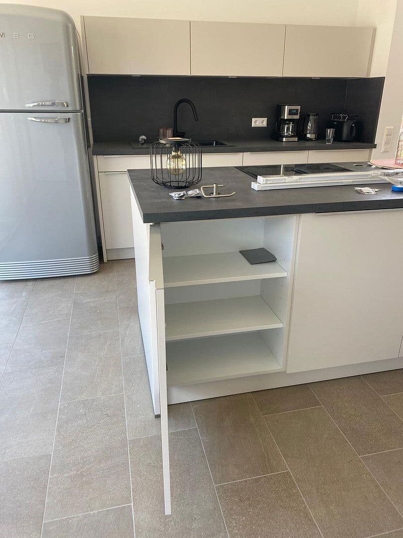 house for sale, 925 m², Zum Schienerberg 21, Öhningen, Baden-Württemberg house for sale, 925 m², Zum Schienerberg 21, Öhningen, Baden-Württemberg