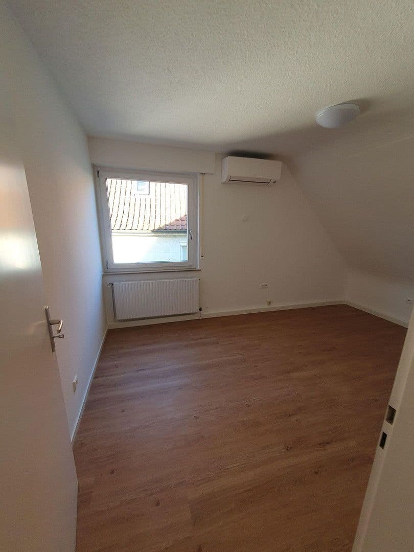 3 bedroom flat to rent, 69 m², Krummenackerstraße 71, Esslingen am Neckar, Baden-Württemberg 3 bedroom flat to rent, 69 m², Krummenackerstraße 71, Esslingen am Neckar, Baden-Württemberg