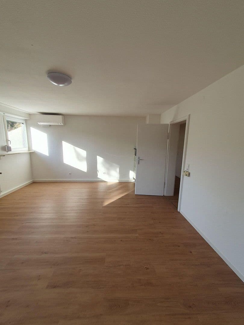 3 bedroom flat to rent, 69 m², Krummenackerstraße 71, Esslingen am Neckar, Baden-Württemberg 3 bedroom flat to rent, 69 m², Krummenackerstraße 71, Esslingen am Neckar, Baden-Württemberg