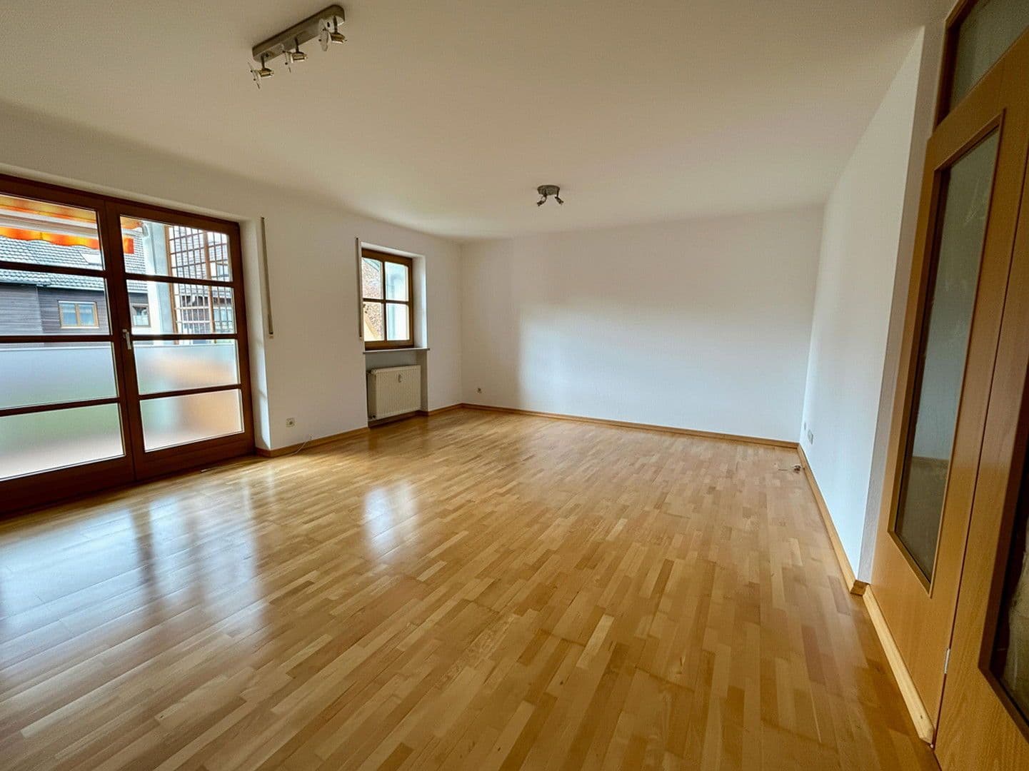 1 bedroom with open-plan kitchen flat for sale, 62 m², Maistr. 1, Germering, Bavaria 1 bedroom with open-plan kitchen flat for sale, 62 m², Maistr. 1, Germering, Bavaria