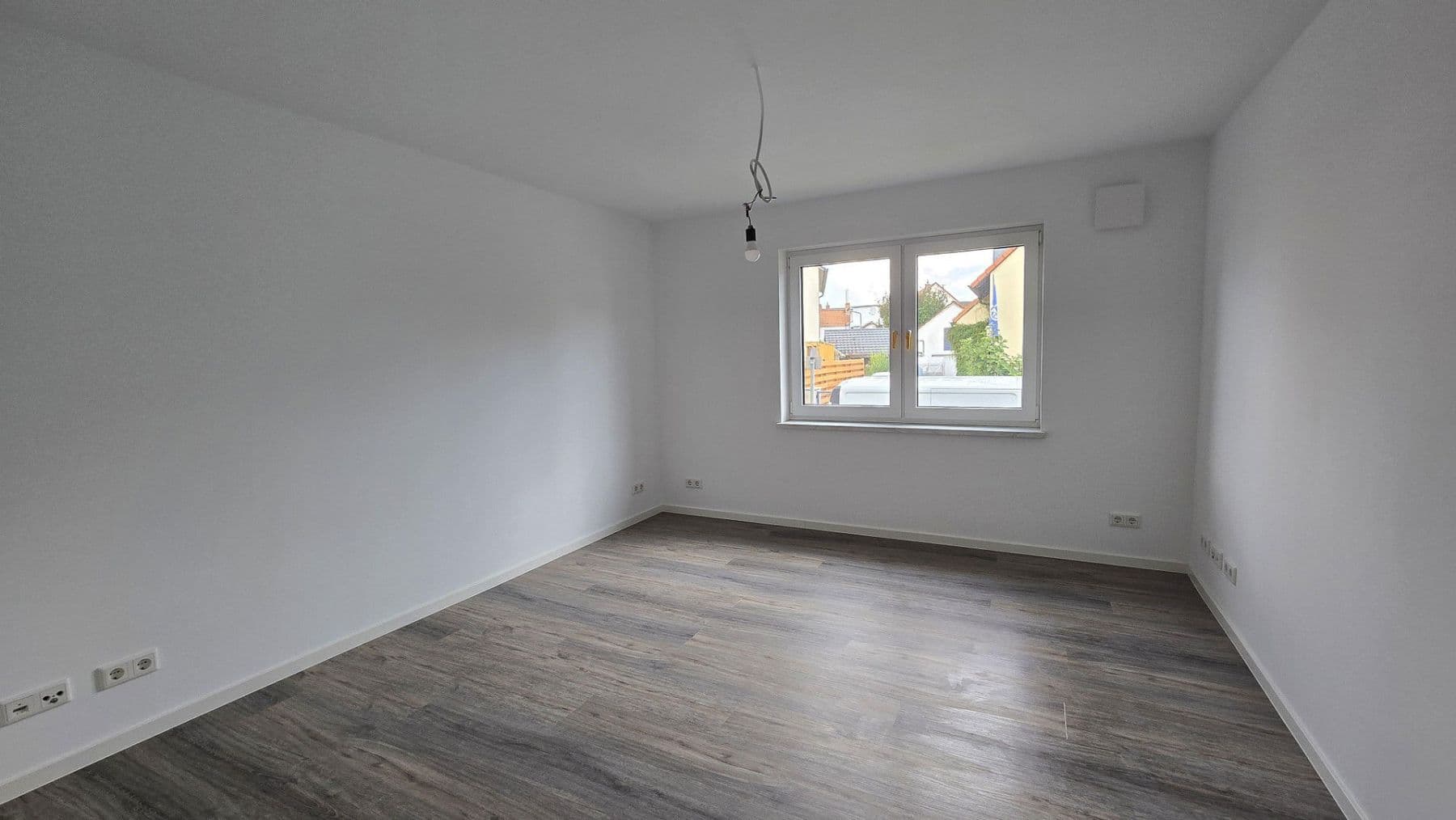 2 bedroom with open-plan kitchen flat to rent, 80 m², Römerberg, Rhineland-Palatinate 2 bedroom with open-plan kitchen flat to rent, 80 m², Römerberg, Rhineland-Palatinate