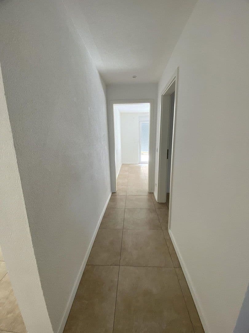 4 bedroom flat to rent, 130 m², Oberderdingen, Baden-Württemberg 4 bedroom flat to rent, 130 m², Oberderdingen, Baden-Württemberg