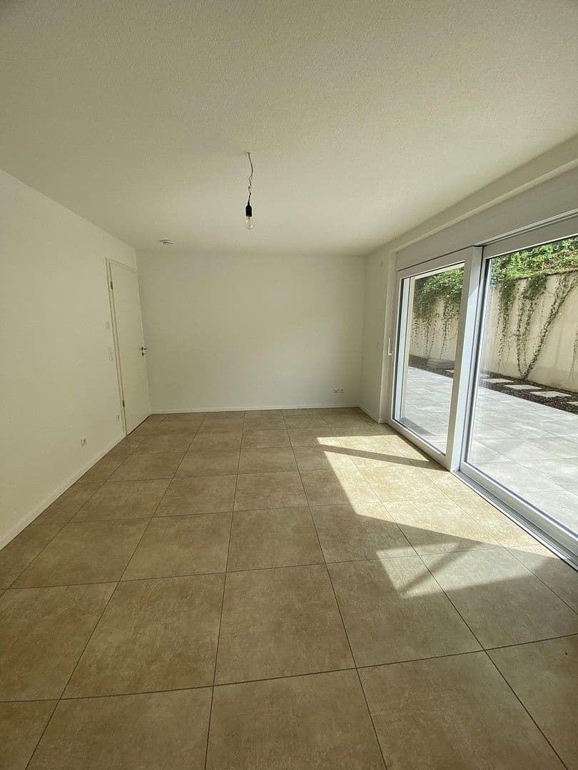 4 bedroom flat to rent, 130 m², Oberderdingen, Baden-Württemberg 4 bedroom flat to rent, 130 m², Oberderdingen, Baden-Württemberg