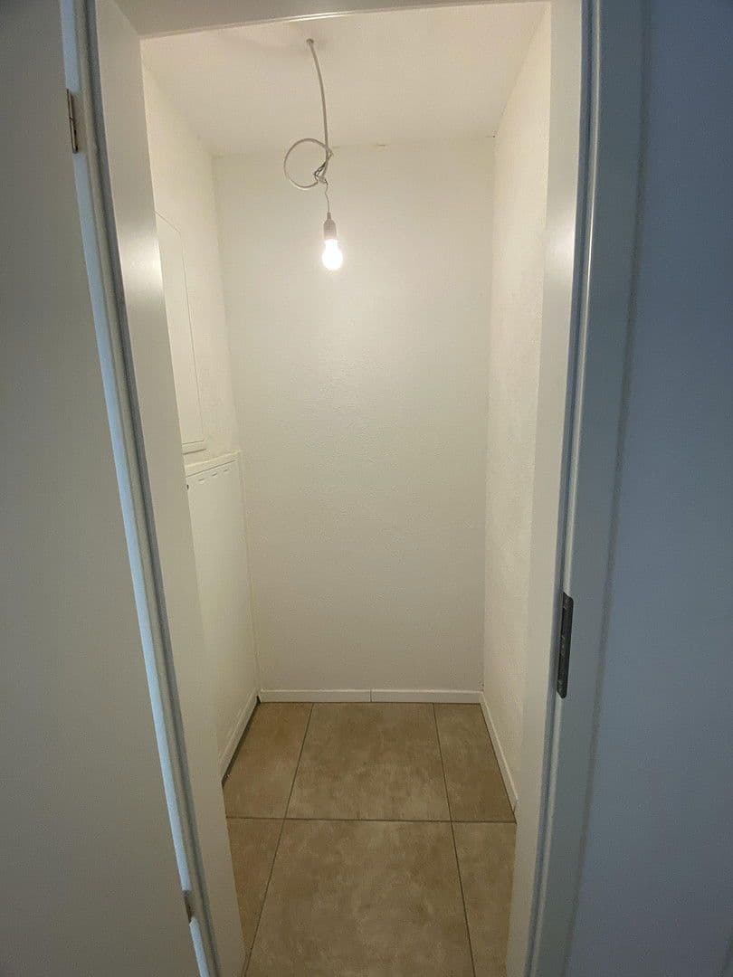 4 bedroom flat to rent, 130 m², Oberderdingen, Baden-Württemberg 4 bedroom flat to rent, 130 m², Oberderdingen, Baden-Württemberg