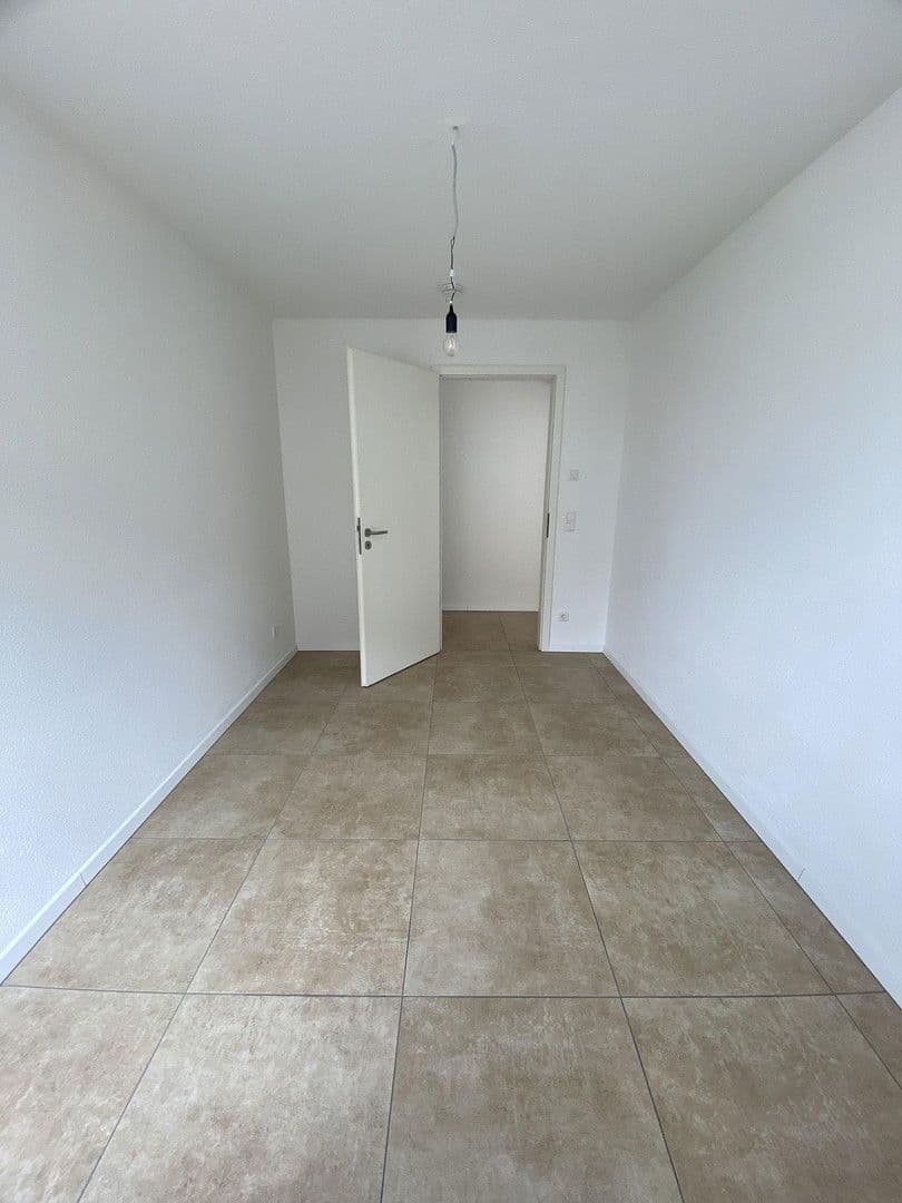 4 bedroom flat to rent, 130 m², Oberderdingen, Baden-Württemberg 4 bedroom flat to rent, 130 m², Oberderdingen, Baden-Württemberg